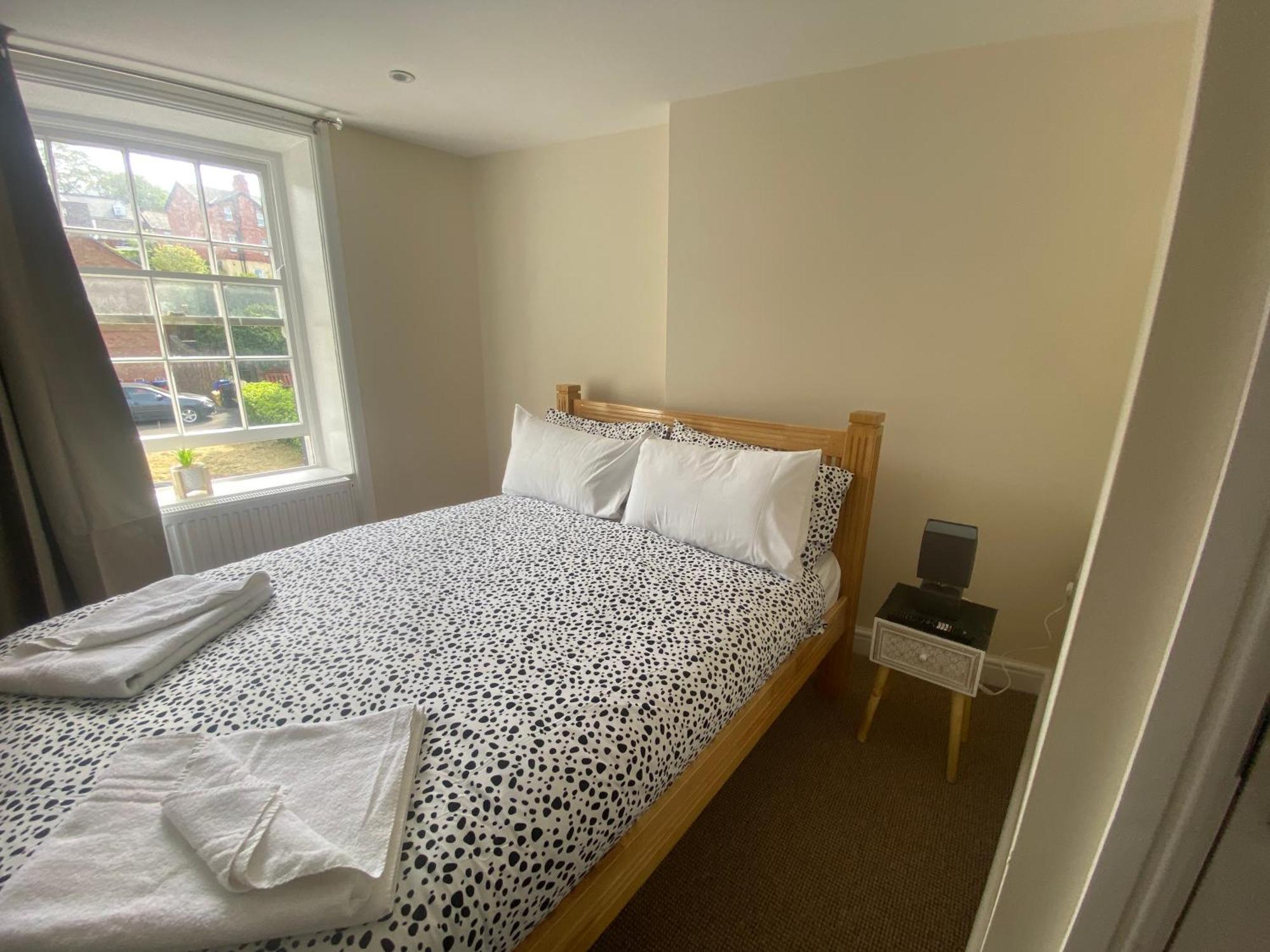 Prince Of Wales Pub And Accommodation Llangollen Ngoại thất bức ảnh